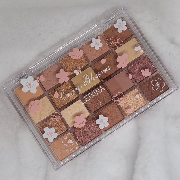 💞 20 Color | Cherry Blossoms | Evening Sakura Dance #01 | Eyeshadow Palette - Picture 1 of 4